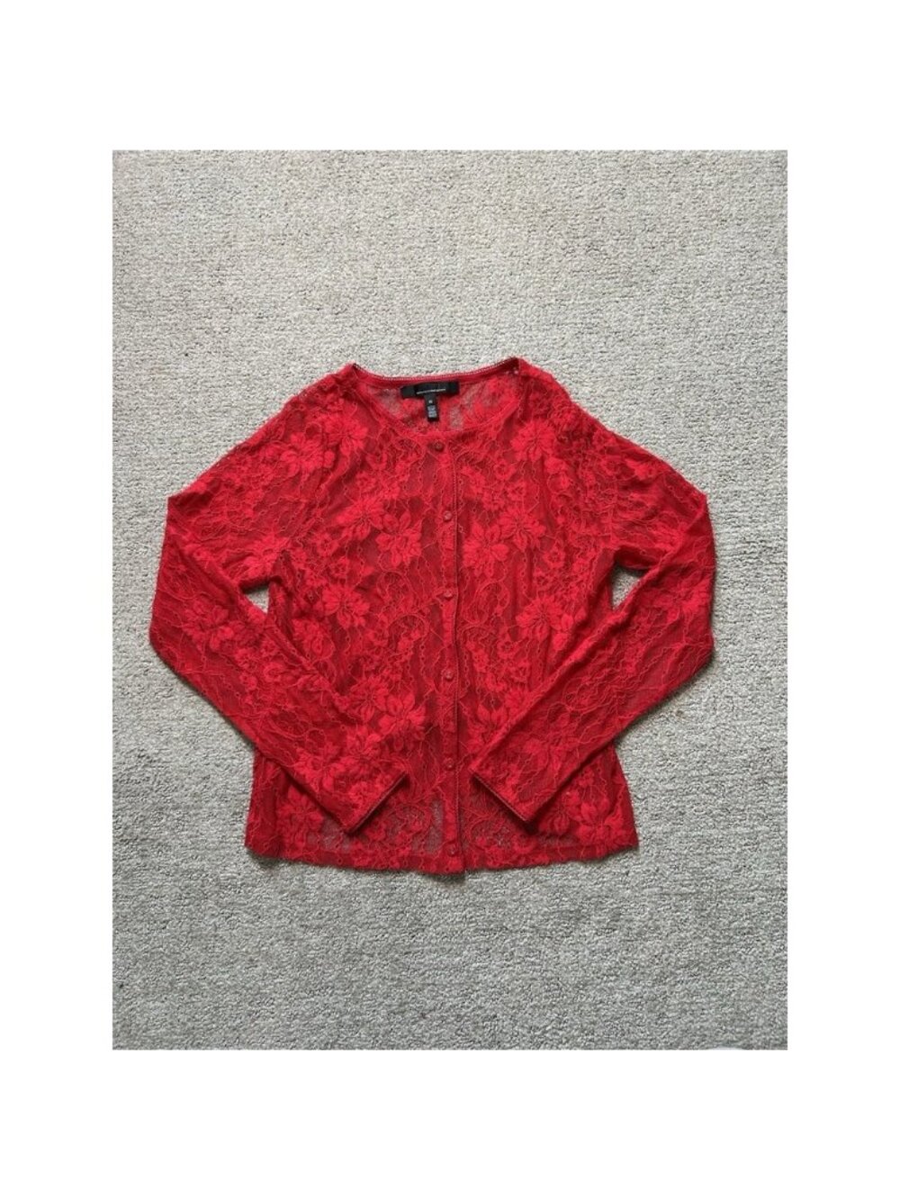 White House Black Market Red Lace Mock Neck Long Sleeve Cropped Blouse Size M